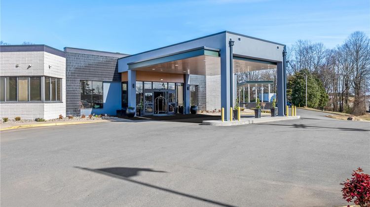 Sonesta Select Hotels Statesville Exterior