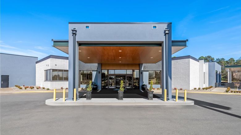 <b>Ramada Statesville Exterior</b>. Images powered by <a href="https://iceportal.shijigroup.com/" title="IcePortal" target="_blank">IcePortal</a>.