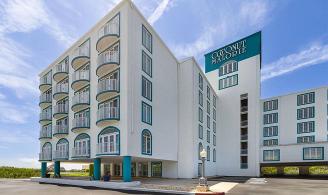 Coconut Malorie Resort Hotel Exterior