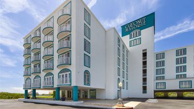 Coconut Malorie Resort Hotel