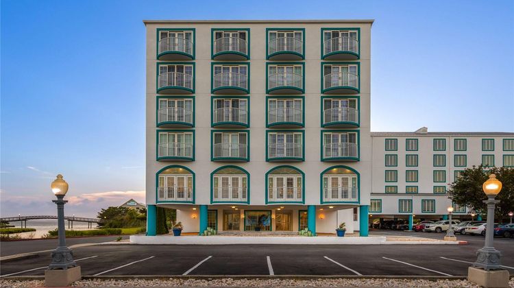 Coconut Malorie Resort Hotel Exterior