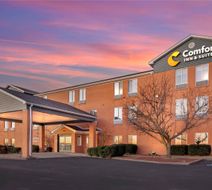 Comfort Inn & Suites Exterior