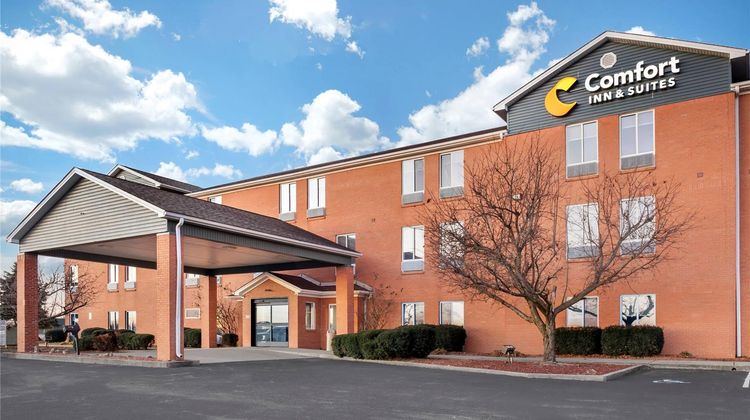 Comfort Inn & Suites Exterior