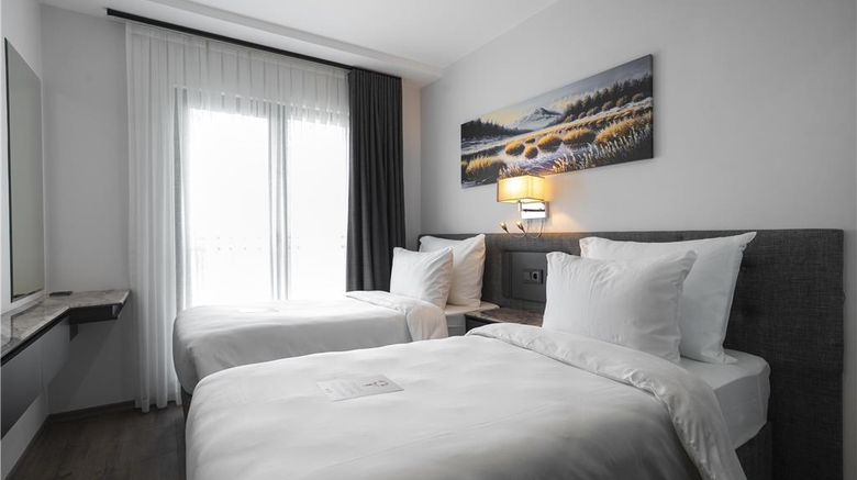 <b>Best Western Plus Trabzon Suite</b>. Images powered by <a href="https://iceportal.shijigroup.com/" title="IcePortal" target="_blank">IcePortal</a>.
