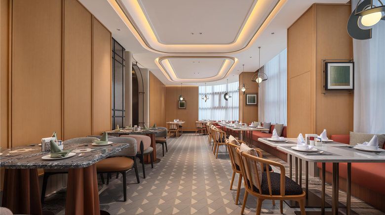 <b>Hilton Garden Inn Xining Chengdong Restaurant</b>. Images powered by <a href="https://iceportal.shijigroup.com/" title="IcePortal" target="_blank">IcePortal</a>.