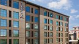Tempo Savannah Exterior