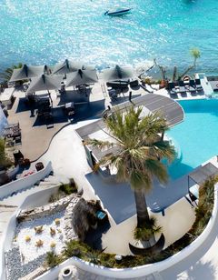 Kivotos ClubHotel