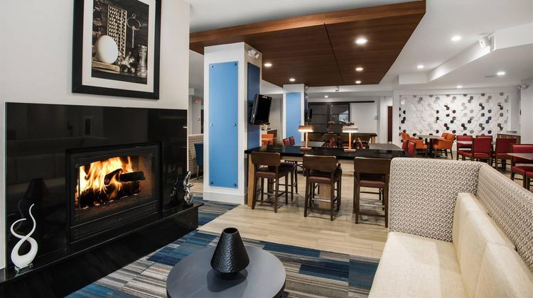 Country Inn & Suites by Radisson Lobby