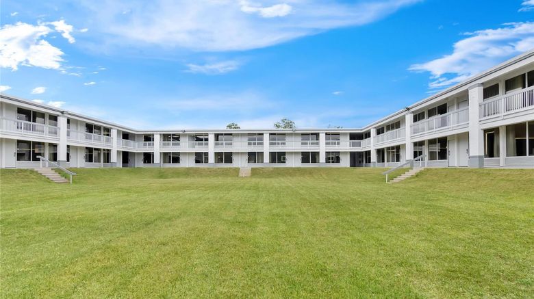 <b>Quality Inn Wytheville Pool</b>. Images powered by <a href="https://iceportal.shijigroup.com/" title="IcePortal" target="_blank">IcePortal</a>.