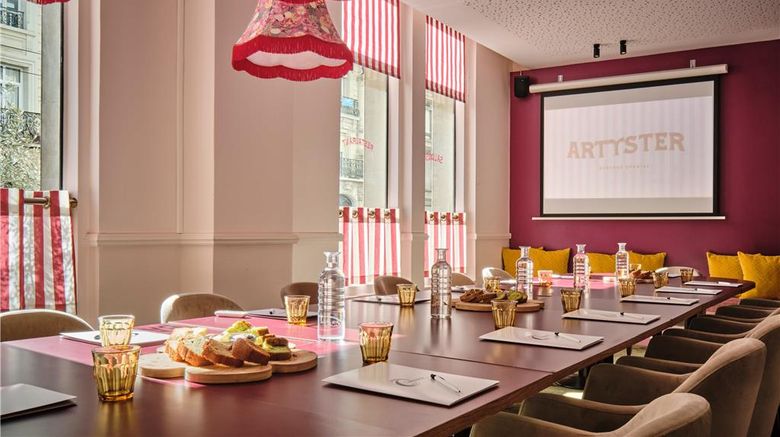 <b>Hotel Artyster Le Mans Meeting</b>. Images powered by <a href="https://iceportal.shijigroup.com/" title="IcePortal" target="_blank">IcePortal</a>.