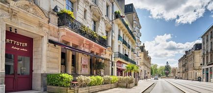 Hotel Artyster Le Mans Exterior