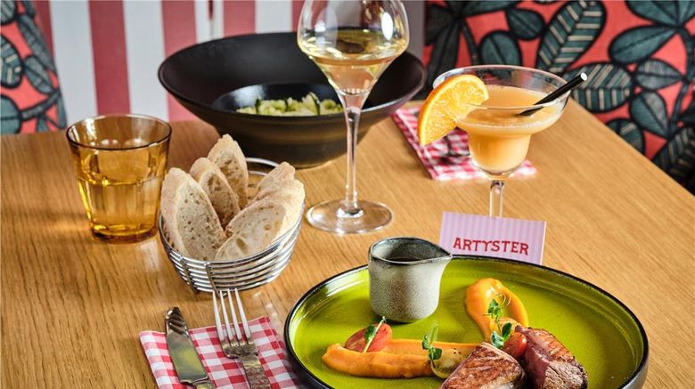 <b>Hotel Artyster Le Mans Centre Restaurant</b>. Images powered by <a href="https://iceportal.shijigroup.com/" title="IcePortal" target="_blank">IcePortal</a>.