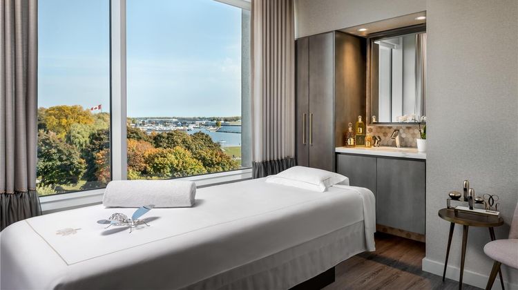 Hotel X Toronto Spa
