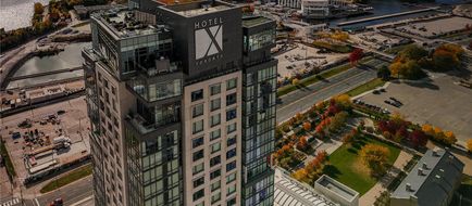 Hotel X Toronto Exterior