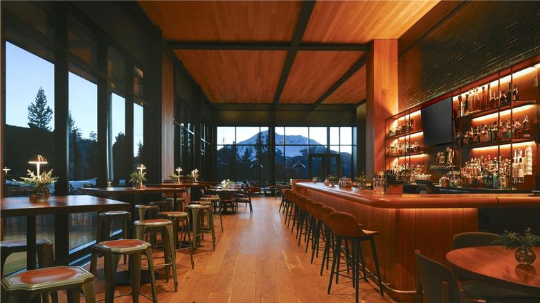 <b>One&Only Moonlight Basin Restaurant</b>. Images powered by <a href="https://iceportal.shijigroup.com/" title="IcePortal" target="_blank">IcePortal</a>.
