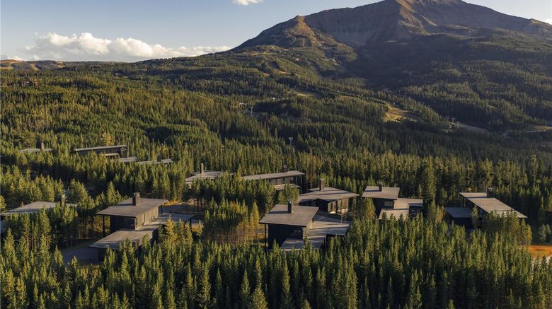 One and Only Moonlight Basin Exterior. Images powered by <a href="https://iceportal.shijigroup.com" target="_blank" rel="noopener">Ice Portal</a>.