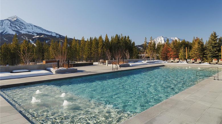 <b>One&Only Moonlight Basin Pool</b>. Images powered by <a href="https://iceportal.shijigroup.com/" title="IcePortal" target="_blank">IcePortal</a>.