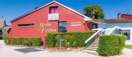 Hotel Le Moulin du Landion Exterior