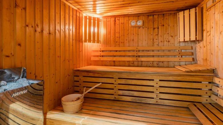 <b>Hotel Le Moulin du Landion Health</b>. Images powered by <a href="https://iceportal.shijigroup.com/" title="IcePortal" target="_blank">IcePortal</a>.