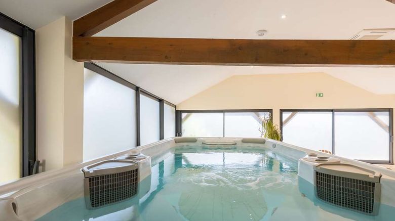 <b>Hotel Le Moulin du Landion Spa</b>. Images powered by <a href="https://iceportal.shijigroup.com/" title="IcePortal" target="_blank">IcePortal</a>.