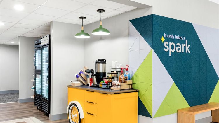 Spark by Hilton Akron Fairlawn Restaurant