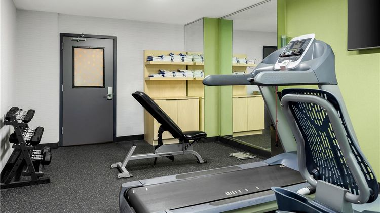 Spark by Hilton Akron Fairlawn Health