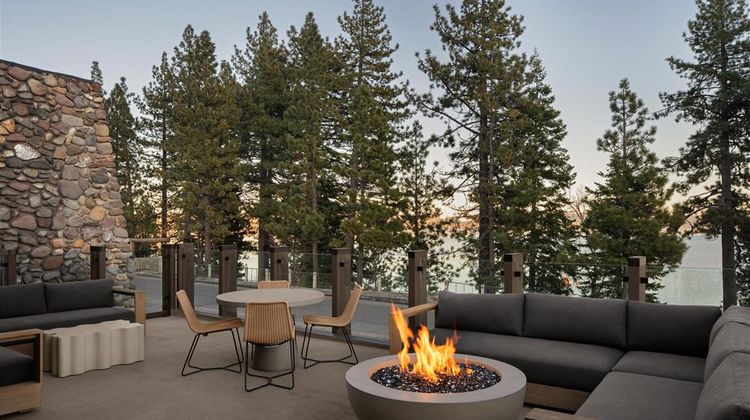 Evo Tahoe City Exterior