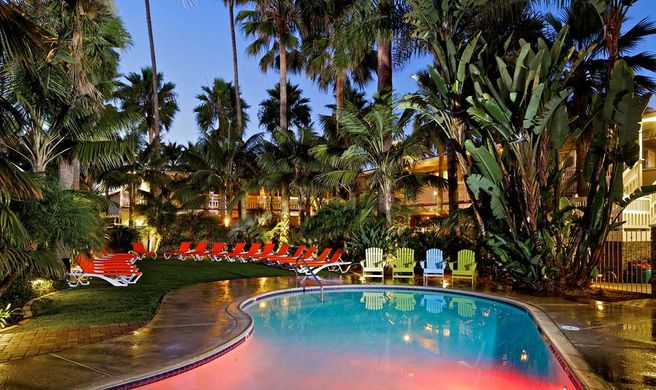 Ocean Palms Beach Resort Exterior
