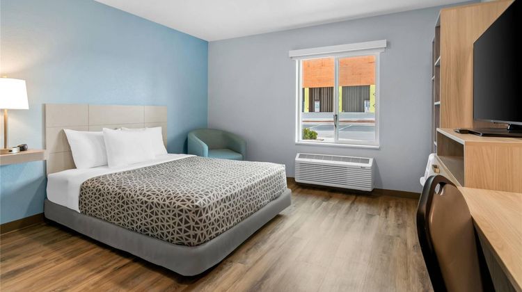 WoodSpring Suites Rogers Bentonville Suite