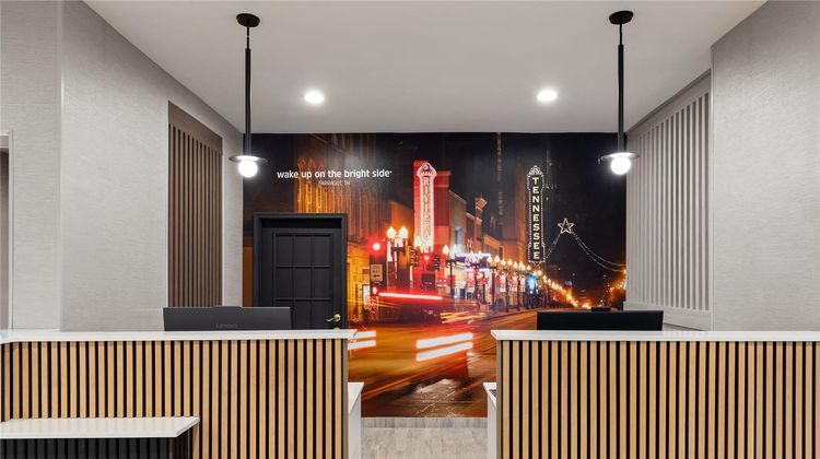 La Quinta Inn & Suites Knoxville West Lobby