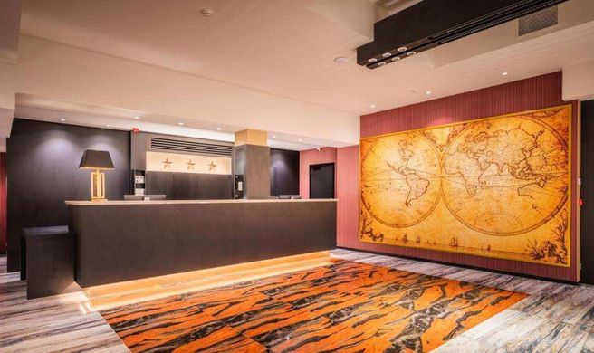 Hotel Jamingo Lobby