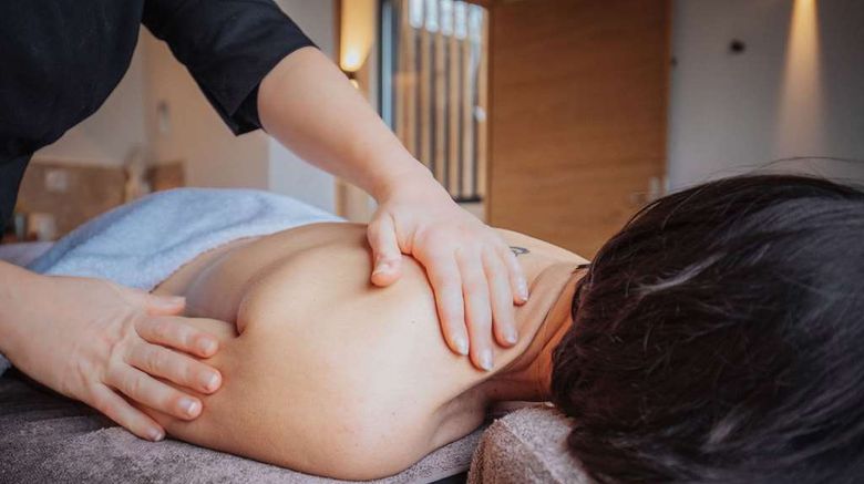 <b>Le Domaine de Beaulieu Spa</b>. Images powered by <a href="https://iceportal.shijigroup.com/" title="IcePortal" target="_blank">IcePortal</a>.