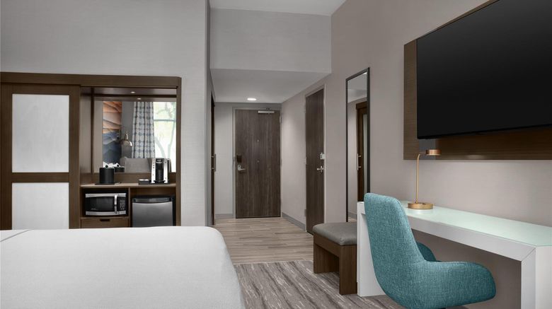 <b>Hilton Garden Inn North Phoenix Room</b>. Images powered by <a href="https://iceportal.shijigroup.com/" title="IcePortal" target="_blank">IcePortal</a>.