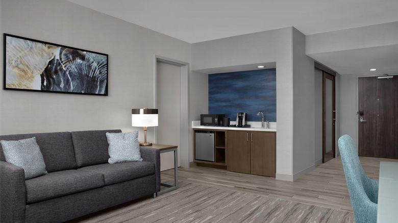 <b>Hilton Garden Inn North Phoenix Room</b>. Images powered by <a href="https://iceportal.shijigroup.com/" title="IcePortal" target="_blank">IcePortal</a>.