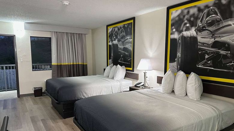 <b>Super 8 by Wyndham Kannapolis Room</b>. Images powered by <a href="https://iceportal.shijigroup.com/" title="IcePortal" target="_blank">IcePortal</a>.