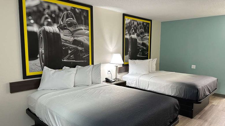 <b>Super 8 by Wyndham Kannapolis Room</b>. Images powered by <a href="https://iceportal.shijigroup.com/" title="IcePortal" target="_blank">IcePortal</a>.