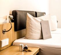 Hotel Hofgut Hohenkarpfen Room