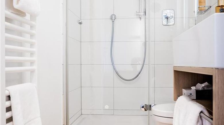 <b>Hotel Hofgut Hohenkarpfen Room</b>. Images powered by <a href="https://iceportal.shijigroup.com/" title="IcePortal" target="_blank">IcePortal</a>.