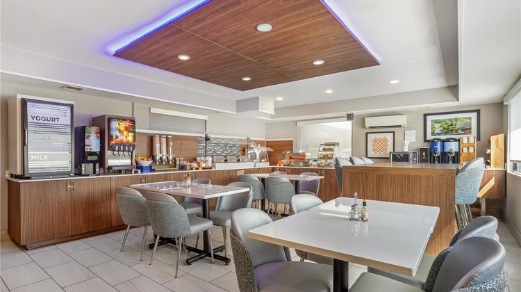 Best Western Roslyn-Long Island Hotel Restaurant