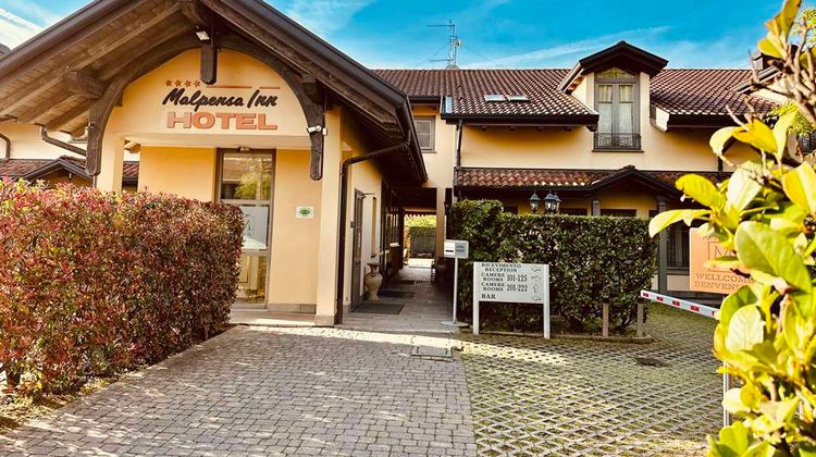 Malpensa Inn Hotel Exterior