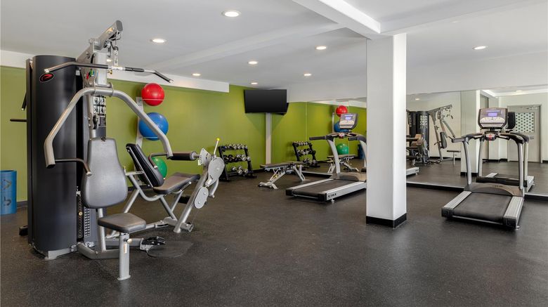 <b>Spark by Hilton Tucson Reid Park Health</b>. Images powered by <a href="https://iceportal.shijigroup.com/" title="IcePortal" target="_blank">IcePortal</a>.