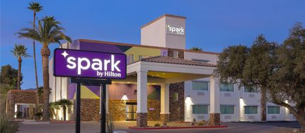 Spark by Hilton Tucson Reid Park Exterior
