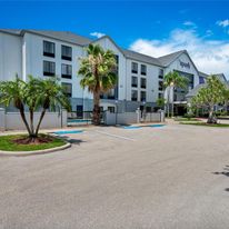 Spark by Hilton Fort Myers