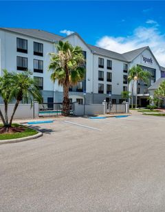 Spark by Hilton Fort Myers