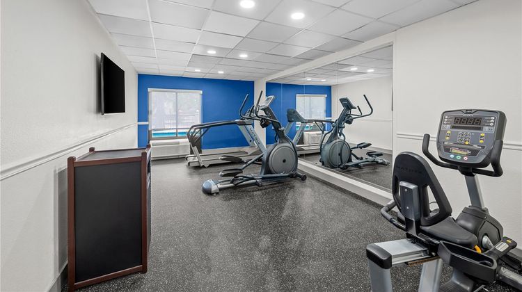 Spark by Hilton Fort Myers Health