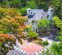 The Bergson, BW Signature Collection Exterior
