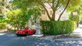 <b>The Bergson, BW Signature Collection Exterior</b>. Images powered by <a href="https://iceportal.shijigroup.com/" title="IcePortal" target="_blank">IcePortal</a>.