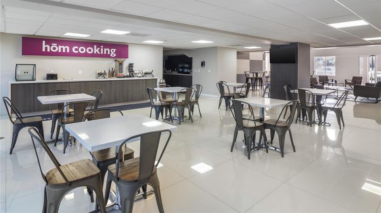 HOM Hotel Gainesville, SureStay Collecti Restaurant