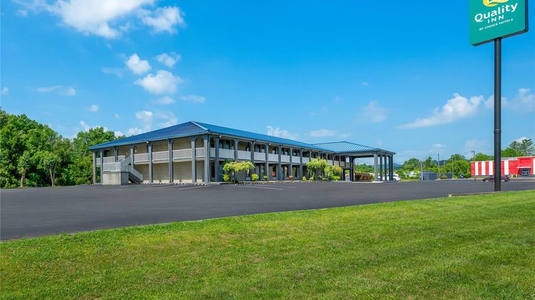 <b>Quality Inn Exterior</b>. Images powered by <a href="https://iceportal.shijigroup.com/" title="IcePortal" target="_blank">IcePortal</a>.