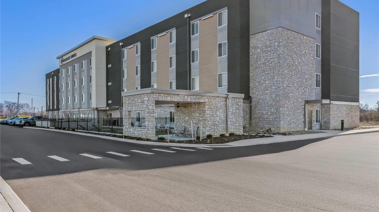Everhome Suites Rochester Greece Exterior